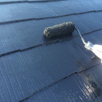 東京都豊島区の屋根塗装工事の上塗り