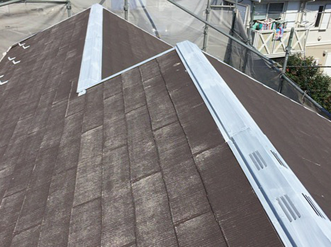 屋根鉄部のサビ止め塗装