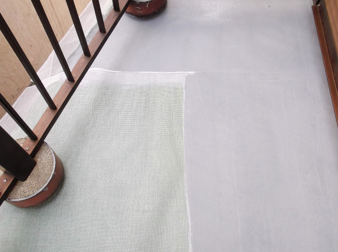 バルコニー床面の防水材塗布