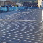 上田市Dマンションの折板屋根塗り替え工事 – 折板屋根のサビ止め塗装工事