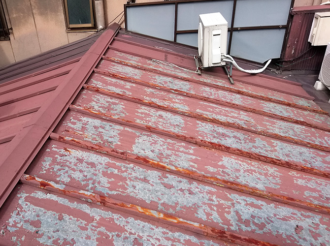 トタン屋根塗装の施工前