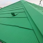 足立区F様邸の屋根塗り替え工事 – 断熱塗料ガイナで屋根塗装リフォーム